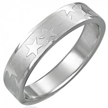 Steel ring with matt central stripe and stars