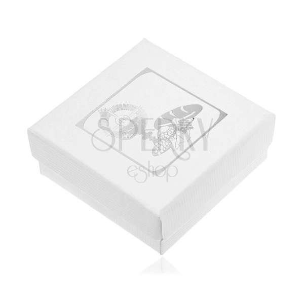 White gift box with silver picture of 1. Holy Communion