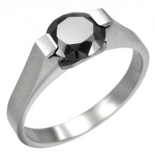 Ring made of stainless steel with black zircon
