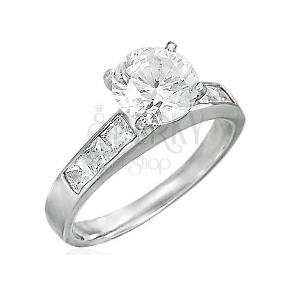 Engagement ring with protruding zircon
