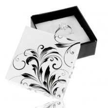 Black and white ring gift box, flowery ornaments