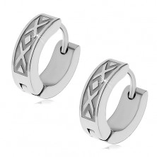 Round earrings made of surgical steel, pattern of intersecting lines