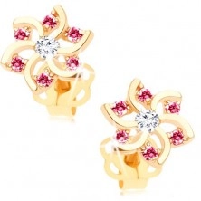 Earrings in yellow 14K gold - flower with cutouts and zircons in pink and clear colour
