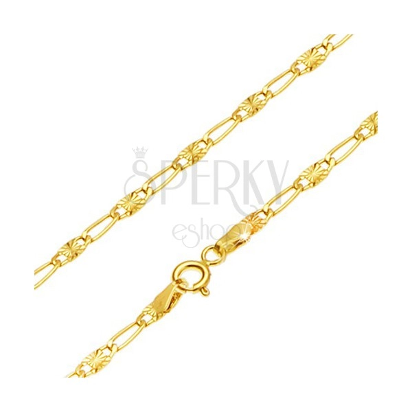 Chain made of yellow 14K gold - long eyelet, link with radial grooves, 440 mm