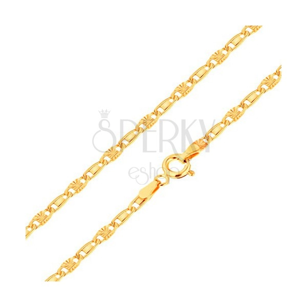 Chain made of yellow 14K gold, smooth and radial link, 450 mm