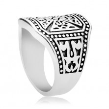 Massive ring in silver colour, 316L steel, Maltese cross, decorated shoulders