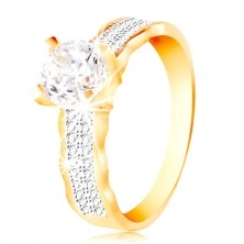 Ring in 14K gold - big clear zircon in a mount, zircon lines, curved edges