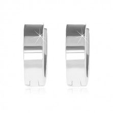 925 silver circular earrings with hinged snap fastening, shiny and smooth surface