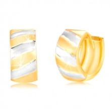 Hinged hoop earrings in 14K gold – circle with matt stripes in two colours 
