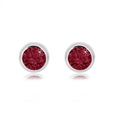 Stud earrings made of 585 gold – a round rubin in a red hue, 3 mm