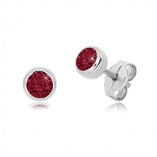 Stud earrings made of 585 gold – a round rubin in a red hue, 3 mm