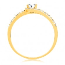 375 gold ring with split glossy shoulders, clear zircon