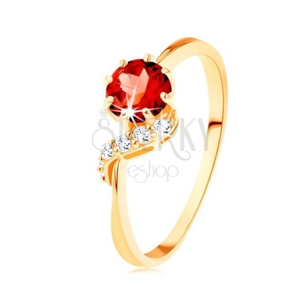 375 gold ring - round garnet in red colour, sparkly wave