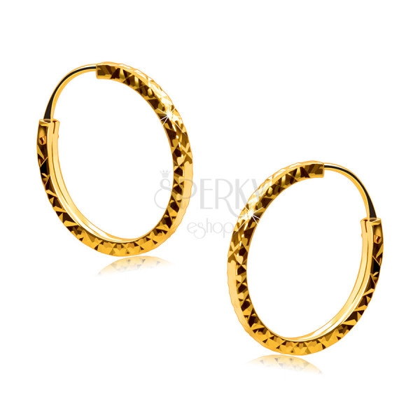Earrings in 375 yellow gold - hoops decorated with diamond cut, square shoulders, 14 mm